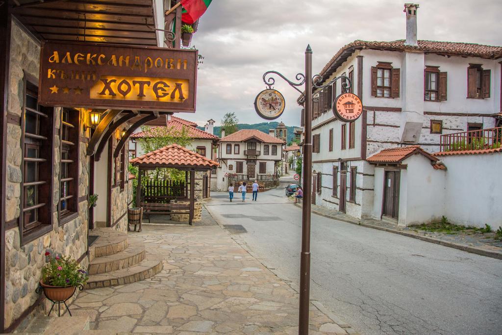 Отель Alexandrov'S Houses Златоград Экстерьер фото